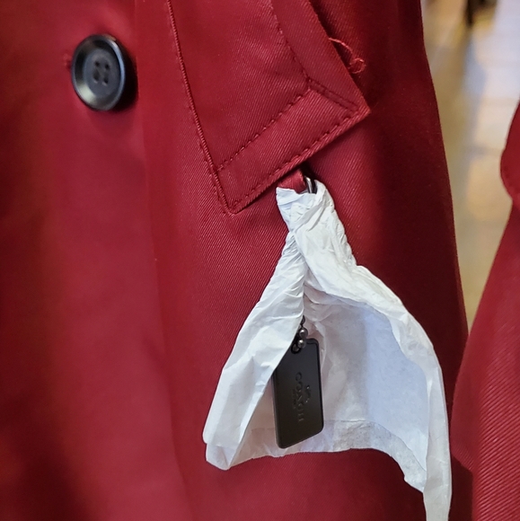 JUST SOLD ELSEWHERE ❣️COACH Trench Coat - Picture 8 of 16